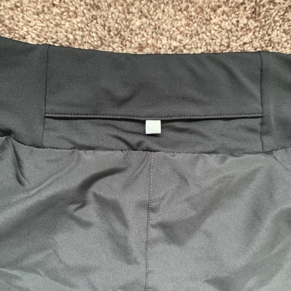 Nike Running Short - Picture 3 of 4